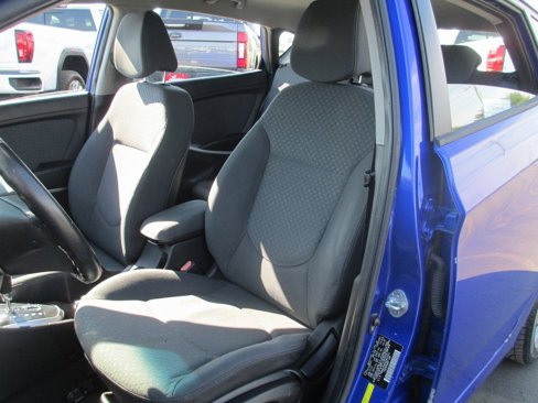 Used 2012 Hyundai Accent SE image 9