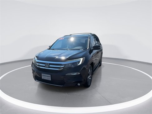 Used 2016 Honda Pilot Touring image 15
