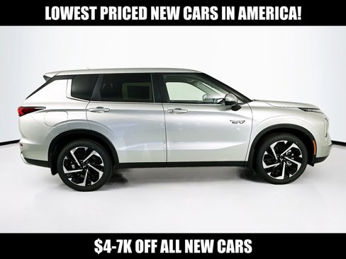 New 2024 Mitsubishi Outlander SE image 8