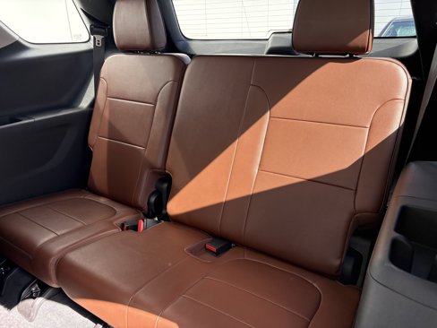 Used 2018 Chevrolet Traverse High Country w/ LPO, Cargo Package image 14
