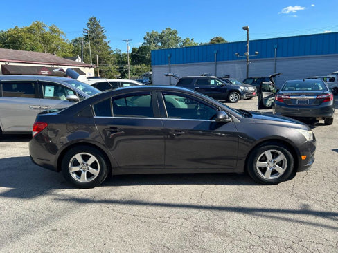 Used 2014 Chevrolet Cruze LT image 13