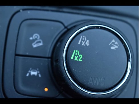 Used 2024 GMC Terrain SLE image 6