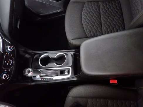 Used 2019 Chevrolet Equinox LT image 27