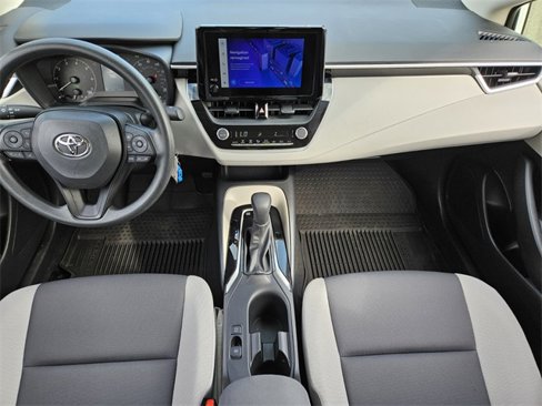 Used 2025 Toyota Corolla XLE image 8