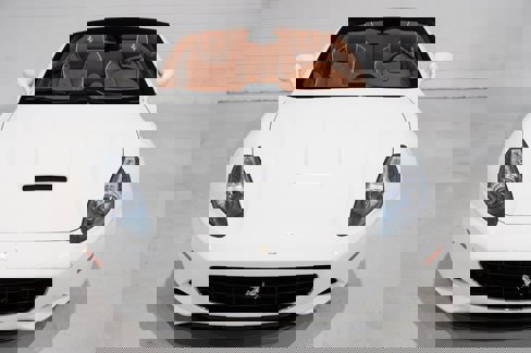 Used 2012 Ferrari California image 30