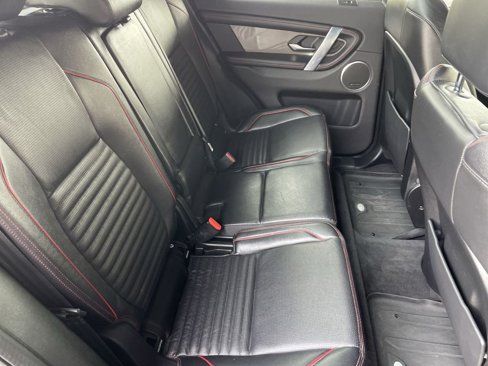 Used 2020 Land Rover Discovery Sport SE R-Dynamic image 28