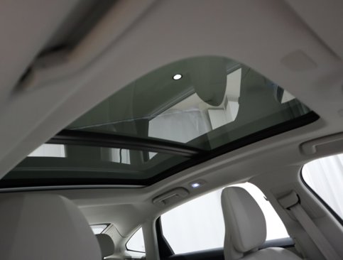 Used 2025 Volvo S90 B6 Plus w/ Protection Package Premier image 19
