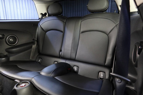 Used 2015 MINI Cooper S image 17