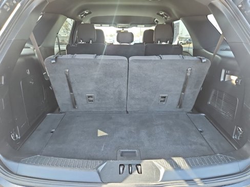 Used 2020 Ford Explorer XLT w/ Comfort Package image 19