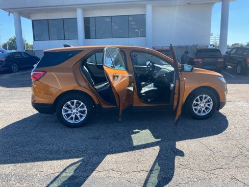 Used 2019 Chevrolet Equinox LS image 8