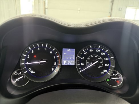 Used 2011 INFINITI M56 x w/ Deluxe Touring Pkg image 16
