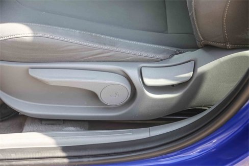 Used 2023 Hyundai Elantra SEL image 21