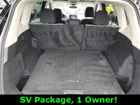 Used 2022 Nissan Rogue SV image 23