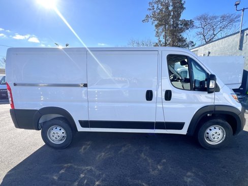 Used 2023 RAM ProMaster 2500 image 4