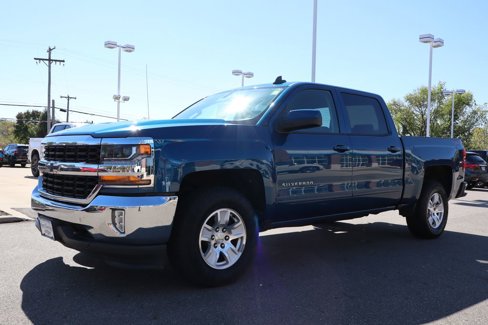 Used 2018 Chevrolet Silverado 1500 LT w/ All Star Edition image 6