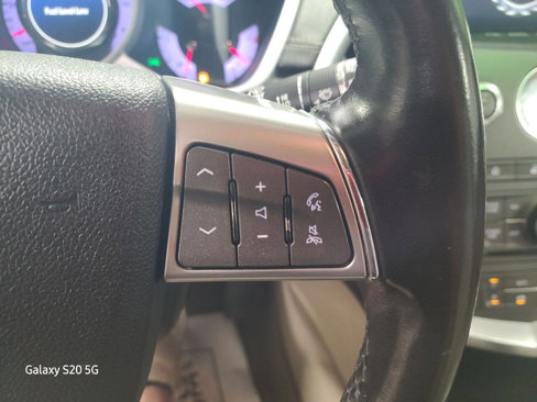 Used 2012 Cadillac SRX Luxury image 33