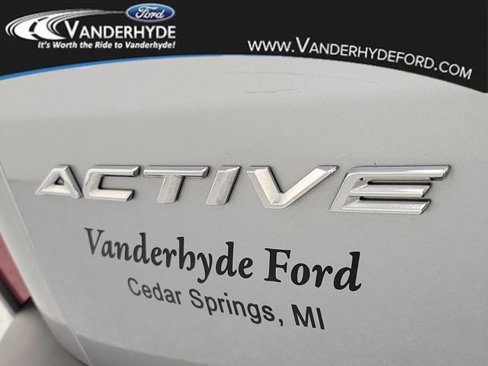 Used 2023 Ford Escape Active image 6