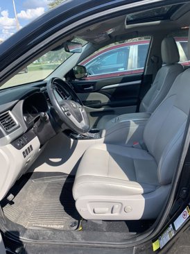 Used 2018 Toyota Highlander XLE image 7