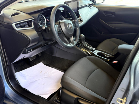 Used 2022 Toyota Corolla LE image 9