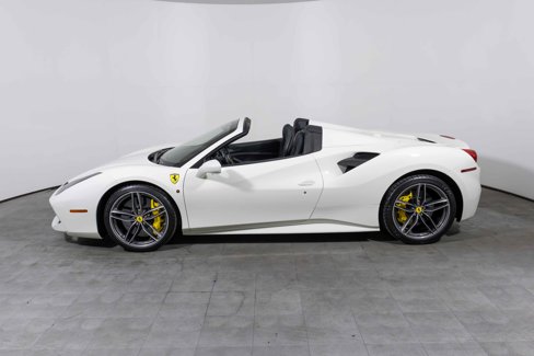 Used 2018 Ferrari 488 Spider image 5
