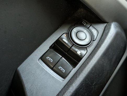 Used 2018 Chevrolet Camaro LT image 13