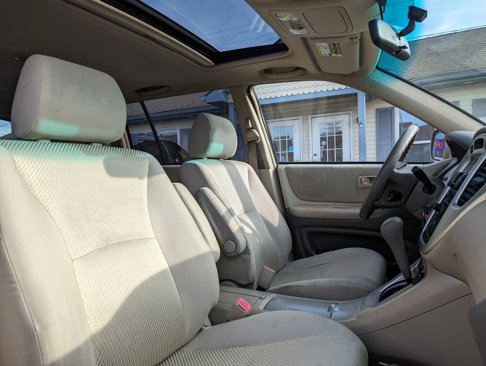 Used 2005 Toyota Highlander Limited image 17