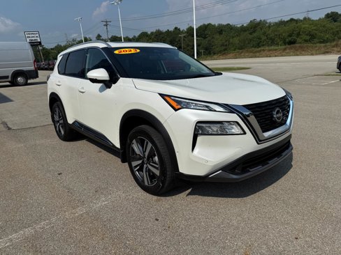 Used 2023 Nissan Rogue SL w/ SL Premium Package image 7
