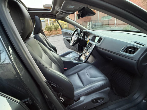 Used 2015 Volvo V60 T5 Premier image 44