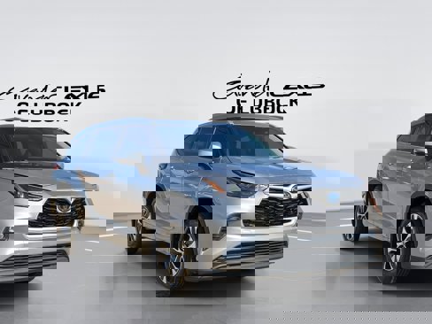 Used 2023 Toyota Highlander XLE image 1