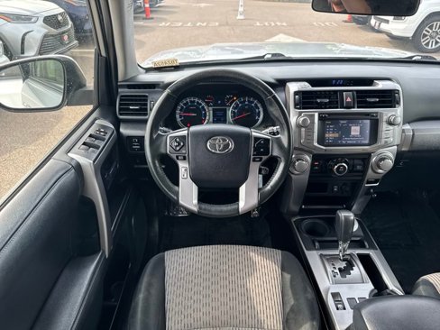 Used 2015 Toyota 4Runner SR5 image 13