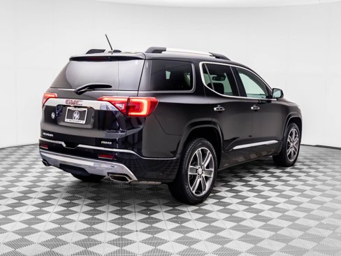 Used 2017 GMC Acadia Denali w/ Technology Package image 6