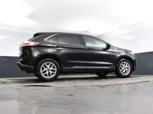 Used 2023 Ford Edge SEL image 45