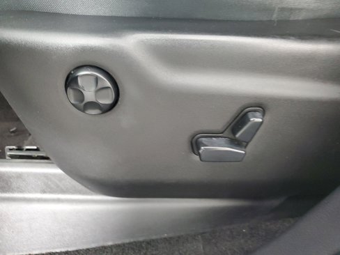 Used 2015 Jeep Grand Cherokee Altitude image 28