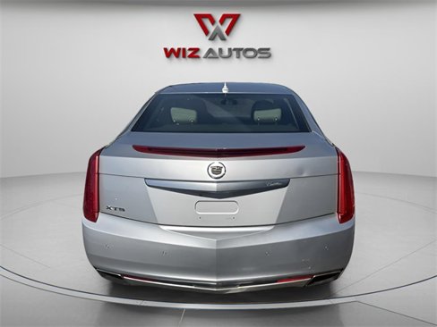 Used 2013 Cadillac XTS Luxury image 8