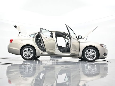 Used 2014 Chevrolet Impala LT w/ Premium Seating Package image 46