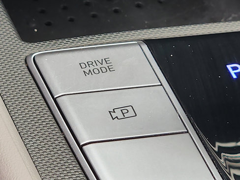 Used 2023 Hyundai Elantra SEL w/ Convenience Package image 24