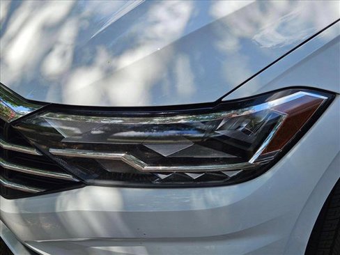 Used 2019 Volkswagen Jetta S image 14