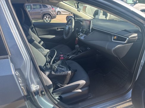 Used 2020 Toyota Corolla LE image 23