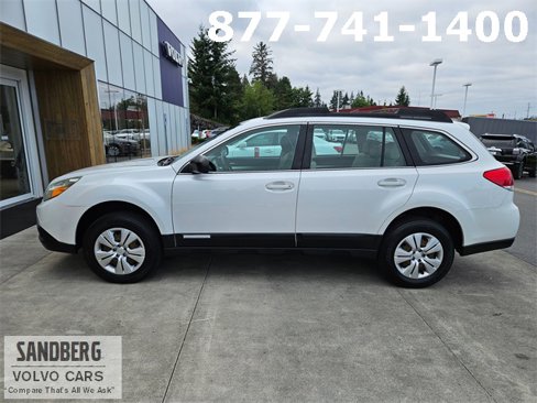 Used 2011 Subaru Outback 2.5i image 8