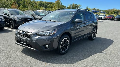 Certified 2022 Subaru Crosstrek 2.0i Premium w/ Moonroof Package image 3