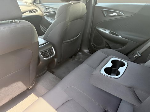 Used 2024 Chevrolet Malibu LT image 25