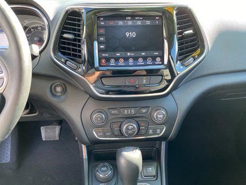 Used 2022 Jeep Cherokee Limited image 29