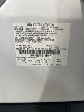 Used 2010 Ford Taurus SEL image 11