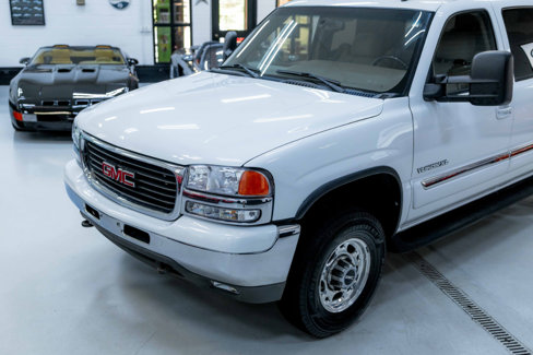 Used 2006 GMC Yukon XL 2500 SLT w/ SLT Preferred Equipment Group image 16