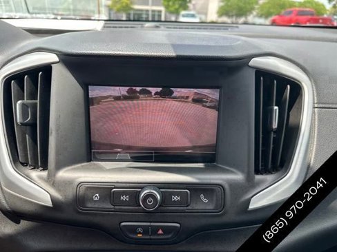 Used 2024 GMC Terrain SLE image 15