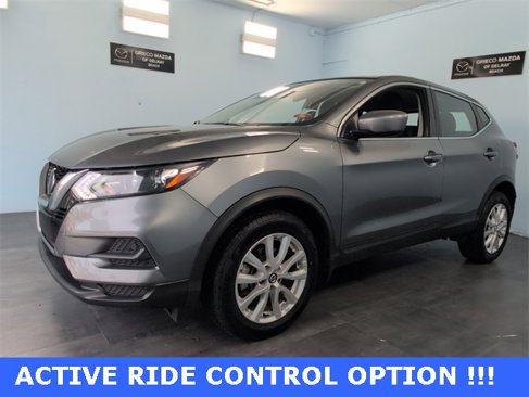 Used 2021 Nissan Rogue Sport S image 4