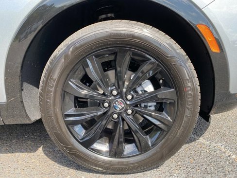 New 2025 Buick Envista Sport Touring w/ Convenience I Package image 9