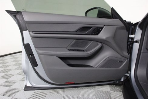 Certified 2022 Porsche Taycan image 20