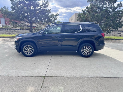Used 2019 GMC Acadia SLE image 2