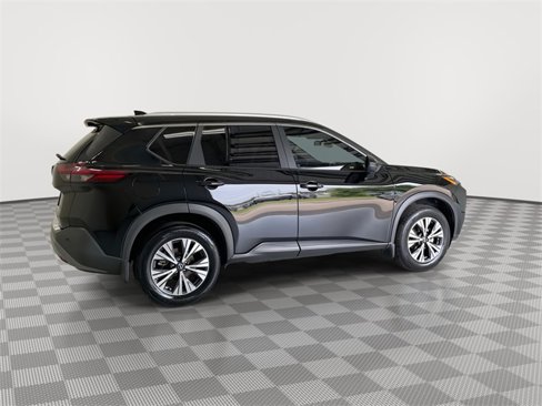 Used 2023 Nissan Rogue SV w/ SV Premium Package image 11